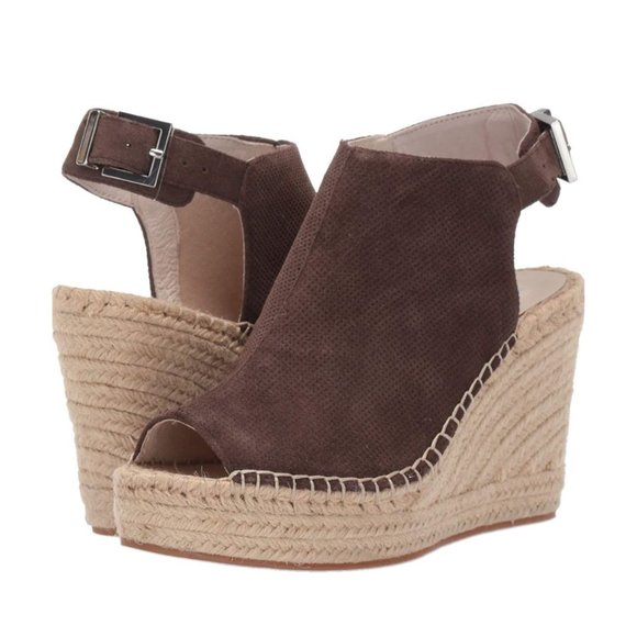 Kenneth Cole New York women' Olivia 2 Perf Espadrille Wedge Sandal  SIZE 8 - Picture 2 of 15